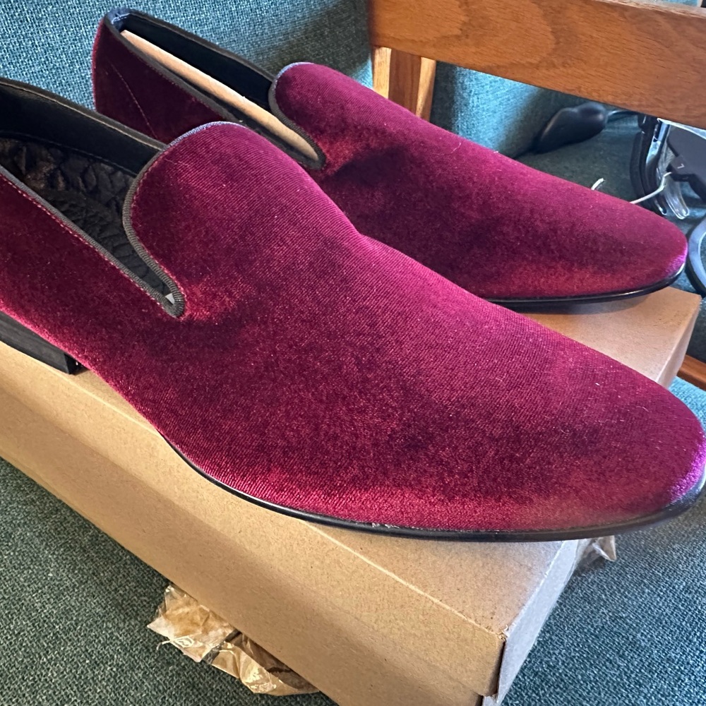 Steve Madden Men's Velvet Loafers in Rich Burgundy